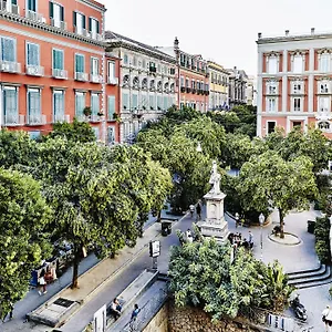 Bed & Breakfast Neapolis Bellini, Naples